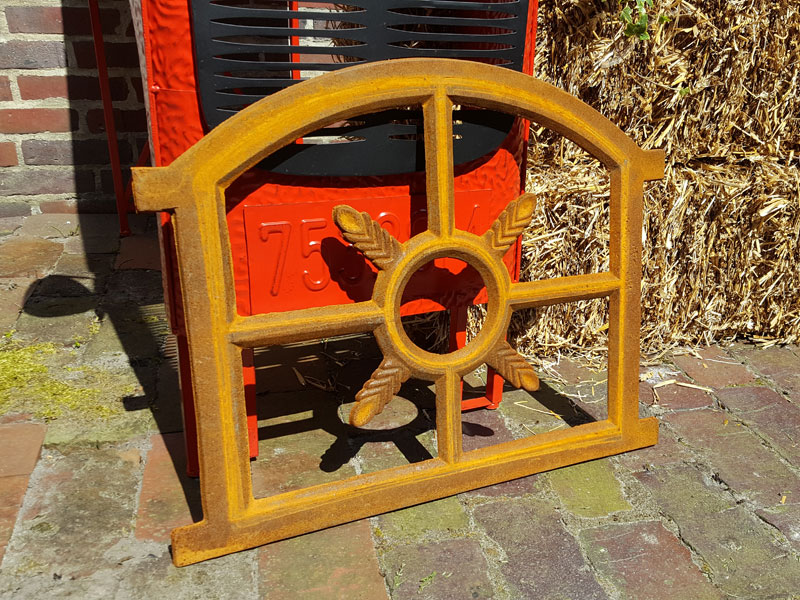 Gussfenster Eichenblatt