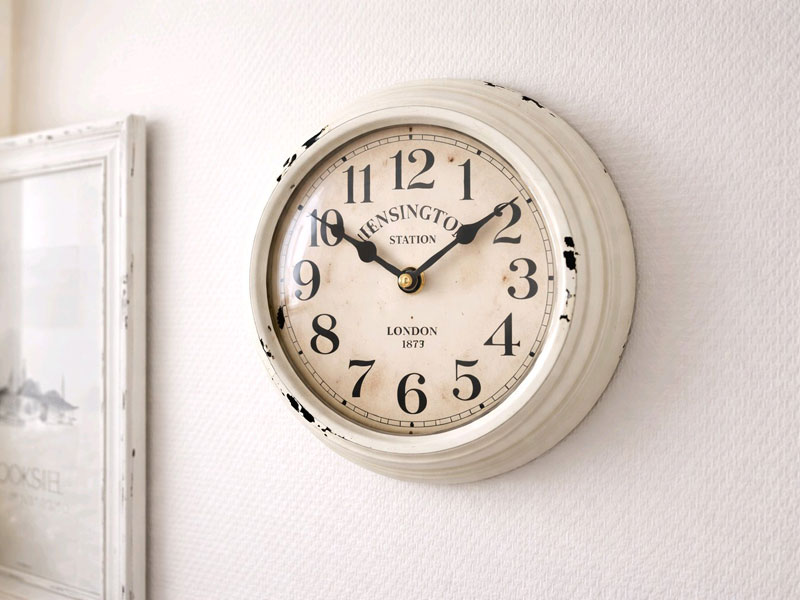 Kleine Wanduhr "Kensington Station" Shabby Chic Ø21cm Hoteluhr