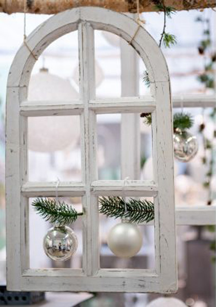 Weißes Fenster Weihnachtsdeko