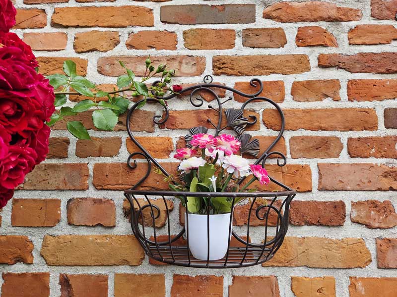 Floraler Wandhänger 38x42cm Pflanzkorb rostbraun Wandkorb