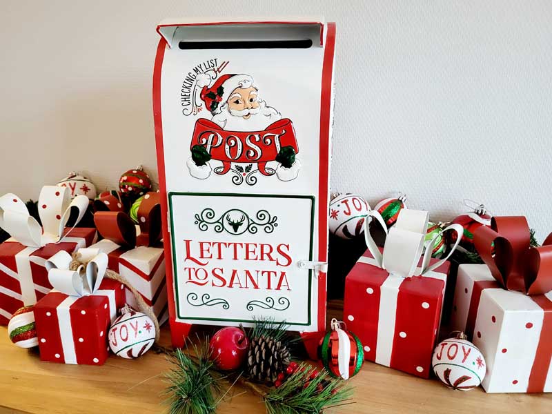 Großer Weihnachts-Briefkasten rot-weiß "Letters to Santa" freistehend aus Metall