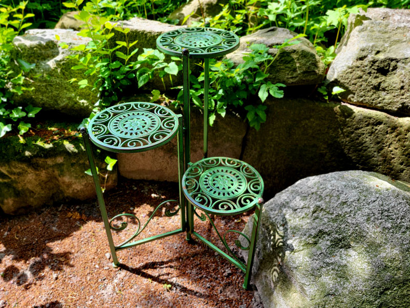 Pflanztisch Blumentreppe Antik grün mit 3 Böden 66cm hoch